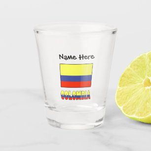 Kolumbien und kolumbianische Flagge mit Ihrem Name Schnapsglas