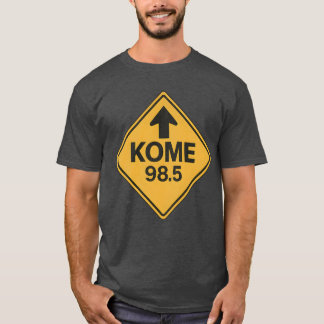 KOME 98.5 FM Road Sign Retro T-Shirt - Diam Jaune