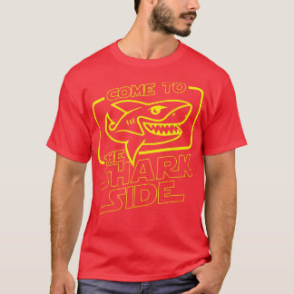 Kommen Sie zum Hai, zum sonnigen Hai, über dem Oze T-Shirt
