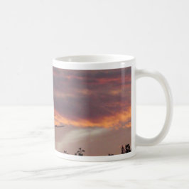 Kommerzielle Jet-Landung bei Sonnenuntergang Kaffeetasse