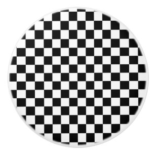 Kommode mit schwarzen und weißen karierten Quadrat Keramikknauf
