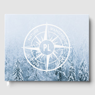 Kompass-Sternemblem monogramm Winterfichtenwald Gästebuch