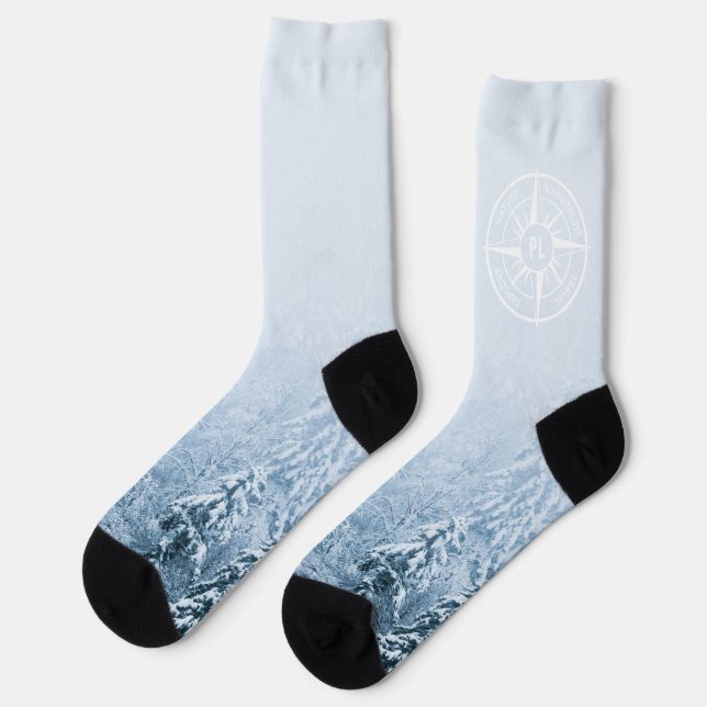 Kompass-Sternemblem monogramm Winterfichtenwald Socken (Linkes Detail)