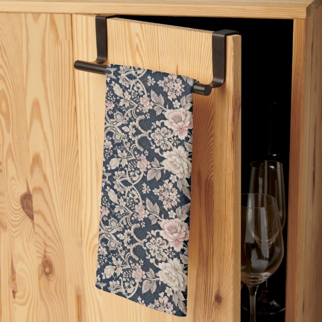 Komplexes, ausgefeiltes Blumen-Spitzen-Design Geschirrtuch (Drittel gefaltet)