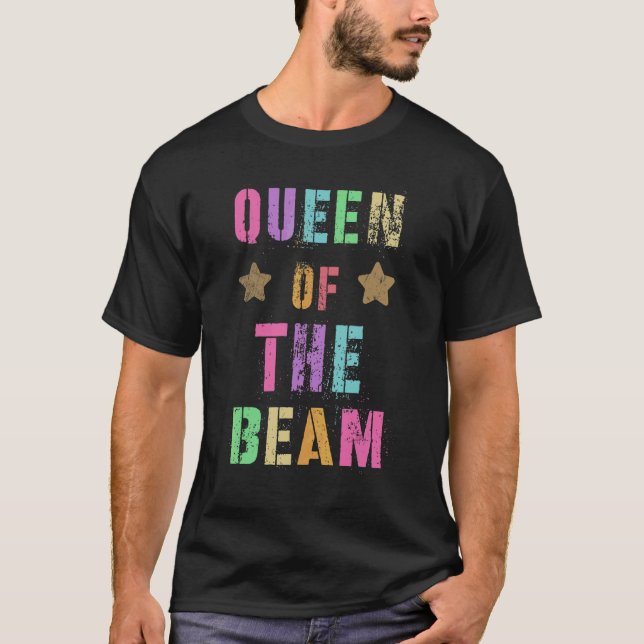 Königin des Bam Gymnastics Team Gymnast Squad 1 T-Shirt (Vorderseite)