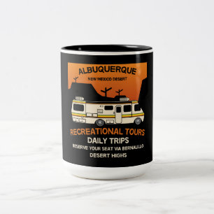 Königin des Campers - Funny Camping RV Caravan Zweifarbige Tasse