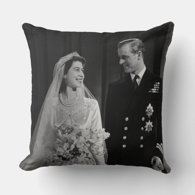 Königin Elizabeth - Königliche Hochzeit Kissen (Vorderseite)