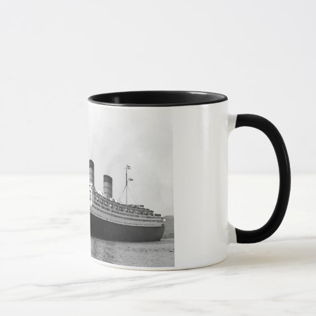 Königin Elizabeth Tasse (Rechts)