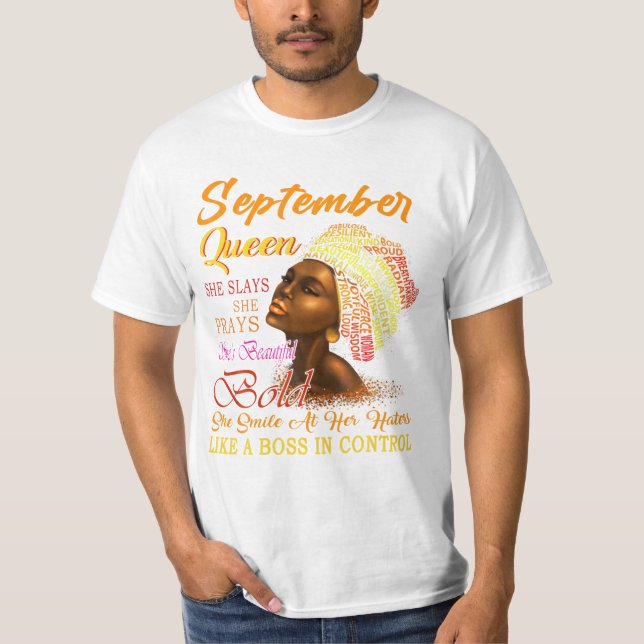 Königin sie spielt sie Prays T-Shirt (Vorderseite)