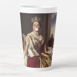 Königin Victoria bläst ein rosa Kaugummi Milchtasse
