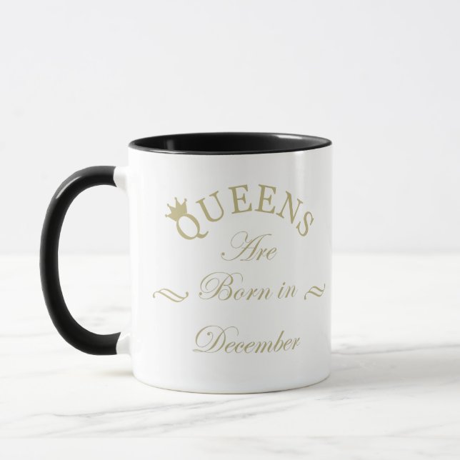 Königinnen sind im Dezember geboren Tasse (Links)