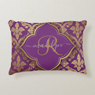 Königliches Lila Gold Damast Muster Fleur Monogram Dekokissen