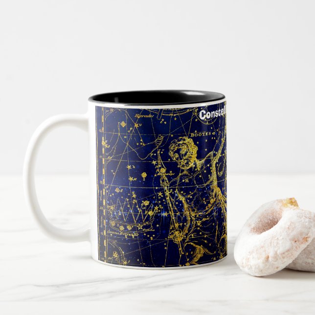 Konstellation von Booten Zweifarbige Tasse (Mit Donut)