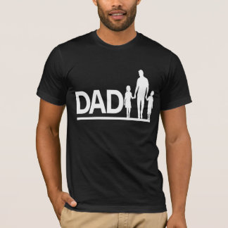 Konzept einer Familie mit Vater und Kindern. T-Shirt