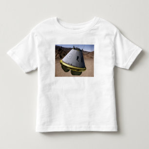 Konzept eines Crewerforschungsfahrzeugs Kleinkind T-shirt