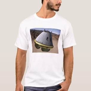 Konzept eines Crewerforschungsfahrzeugs T-Shirt