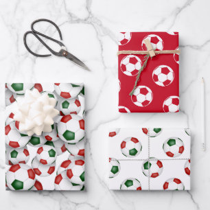 Koordination von Set-Rot-Grün-Fußball Geschenkpapier Set