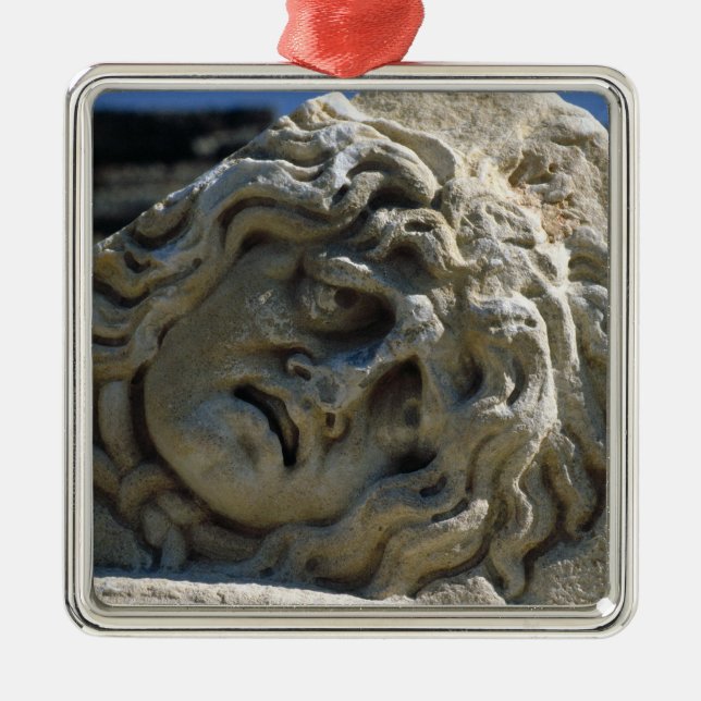 Kopf der Medusa Silbernes Ornament (Vorne)