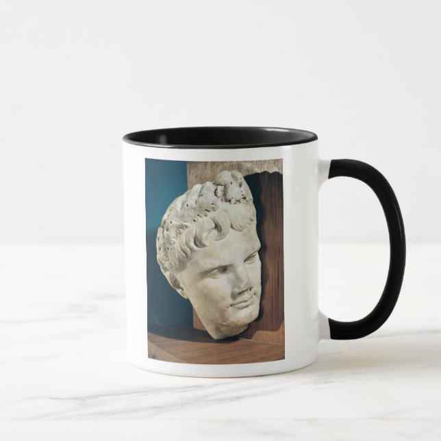 Kopf des Kaisers Augustus 27-17 BC Tasse (Rechts)