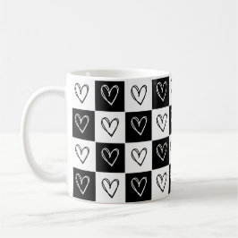 Kopfhörer an der Tafel Kaffeetasse
