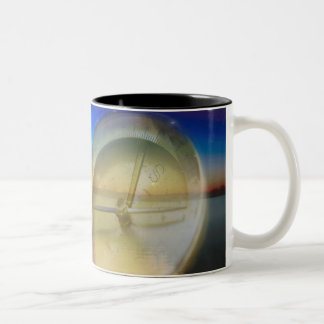 Kopie sur-Landscp5 Zweifarbige Tasse