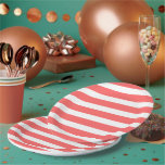 Korallen und weiße Streifen Pappteller<br><div class="desc">Maßgeschneiderte Party-Teller mit einem schicken,  preppy nautical Stripe Muster. Klicken Sie auf Anpassen,  um das Design mit Ihrem eigenen Text und Bildern zu personalisieren,  um ein einzigartiges Design zu erstellen,  das jedem Party-Dekor entspricht!</div>