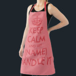 Korallenrosa behalte ruhig damit umgehen, niedlich schürze<br><div class="desc">Korallenrosa behalte ruhig damit umgehen, niedliche Frauen Schürze. Moderne Typografie-Vorlage mit Krone. Personalisierte Kochkunst Schürze in jeder phantastischen Farbkombination, die Sie mögen. Stilvolle Vorlage mit großem Buchstaben Typografie Design. Fügen Sie Ihren eigenen Namen oder ein humorvolles Mem-Zitat hinzu. Schaffen Sie Ihr eigenes Geburtstagsgeschenk für Mama, Schwester, Mutter, Ehefrau, Freundin, Tante,...</div>