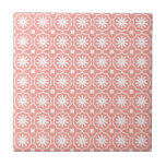 Korallenweiße, moderne geometrische Blumenmuster Fliese<br><div class="desc">Korallenweiße,  moderne geometrische Keramik</div>
