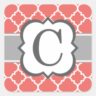 Korallenweißer Monogramm Letter C Quatrefolie Quadratischer Aufkleber