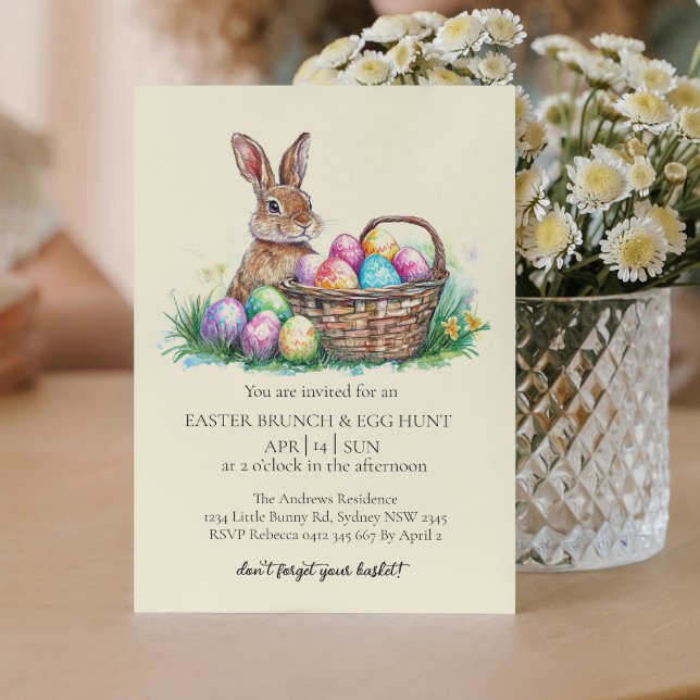 Korbhase mit dekorativen Eiern und Eierjagd Einladung (Von Creator hochgeladen)