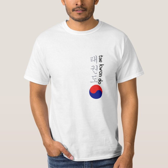 Koreanische Kalligraphie u. Symbol Taekwondos T-Shirt (Vorderseite)
