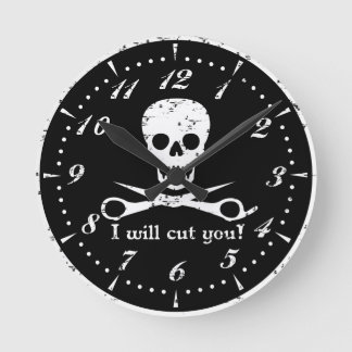 Kosmetiksalon Pirate_Distressed_White Runde Wanduhr