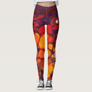 Kosmische Lava, Orange und Rot, Lila Hintergrund Leggings