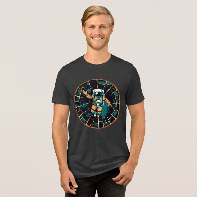 Kosmische Voyager: Astronaut im Stil Tri-Blend Shirt (Vorderseite voll)