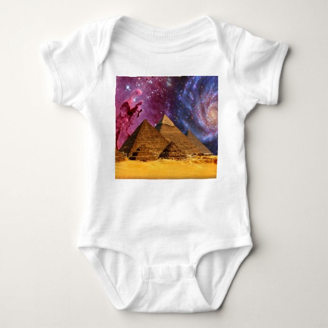 kosmischer Sturm über dem Untergrund Baby Strampler (Vorderseite)