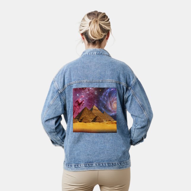 kosmischer Sturm über dem Untergrund Jeansjacke (Modell)