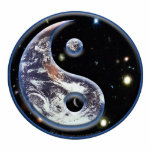 Kosmisches Yin Yang Freistehende Fotoskulptur<br><div class="desc">Yin und Yang symbolisieren die Kräfte der kosmischen Energie und der kosmischen Balance. Yin ist alles, das "weibliches" empfängliches und magnetisch ist, dunkel. Yang ist die "männliche" aktive und kinetische Kraft, Licht. Gleichwohl, während sie zusammen fließen, jede dieser Kräfte gezeigt werden, um einen kleinen Punkt vom anderen innerhalb sie zu...</div>