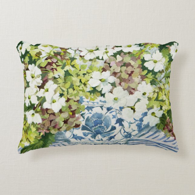 Kosmos und Hydrangeas in einem chinesischen Vase Dekokissen (Vorderseite)