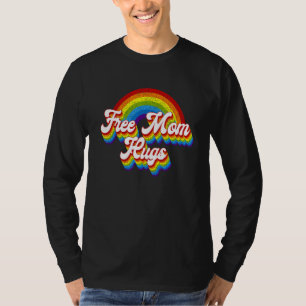 Kostenlose Mama Umarmungen Regenbogen Retro LGBT-F T-Shirt