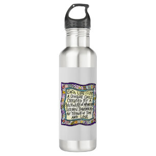Kostenloses Design auf einer Wasserflasche Edelstahlflasche