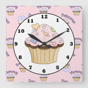 Köstliche rosa cupacke Bäckerei-Küchen-Wanduhr Quadratische Wanduhr