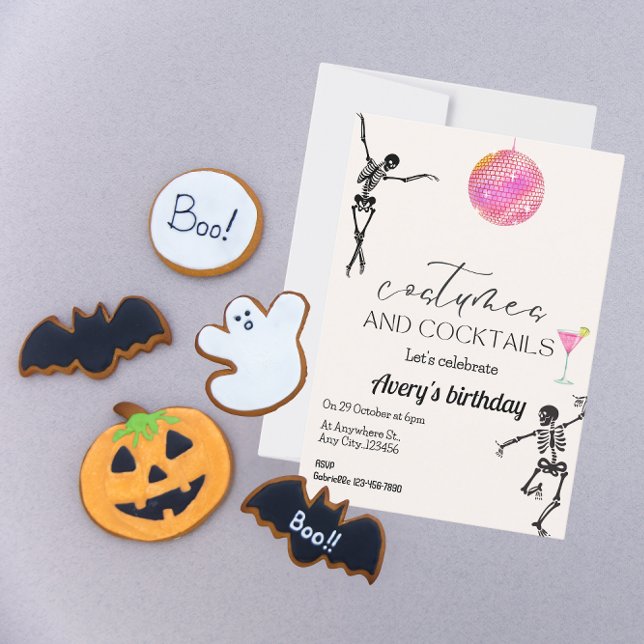 Kostüme und Cocktails Halloween-Thema Einladung (Von Creator hochgeladen)