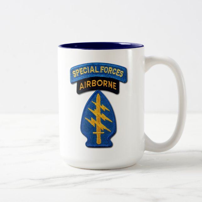 Kraft-Gruppen-grüne Barette SF SFG Zweifarbige Tasse (Rechts)