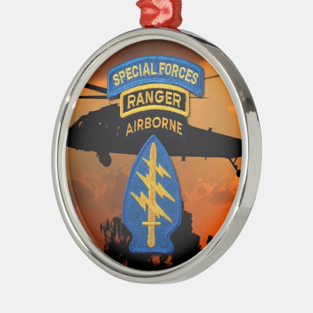 Kraft-Gruppen-grüne Barette SF SOF SFG Soc Silbernes Ornament (Links)