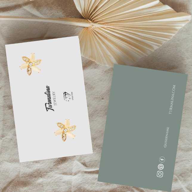 Kraft Ivory Grey Dusky Porteur d'oreilles Médias s (Kraft Ivory Grey Dusky Earring Holder Social Media)