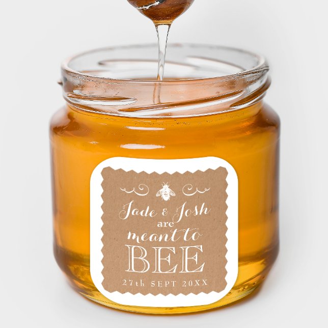 Kraft Paper Honey bedeutet Bienenzucht-Gastgeschen Quadratischer Aufkleber (Von Creator hochgeladen)