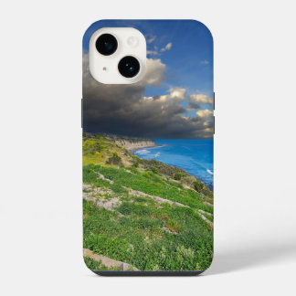 Kräftige Wolken über Punktdume iPhone 14 Hülle