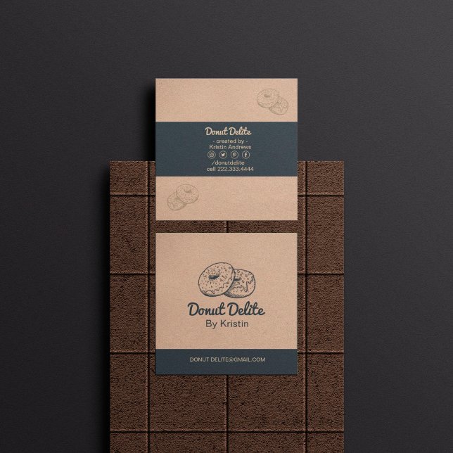 Kraftpapier Donut Square Business Card Quadratische Visitenkarte (Von Creator hochgeladen)