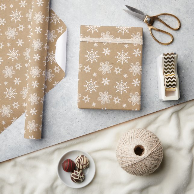 Kraftpapier Weißschneeflocken Muster ID589 Geschenkpapier (Kunsthandwerk)