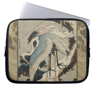Krane auf einer schneebedeckten Pine Hokusai Laptopschutzhülle